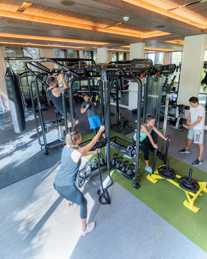 Odoo • Image and Text